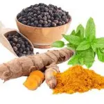 Curcuma e piperina, un aiuto per dimagrire?